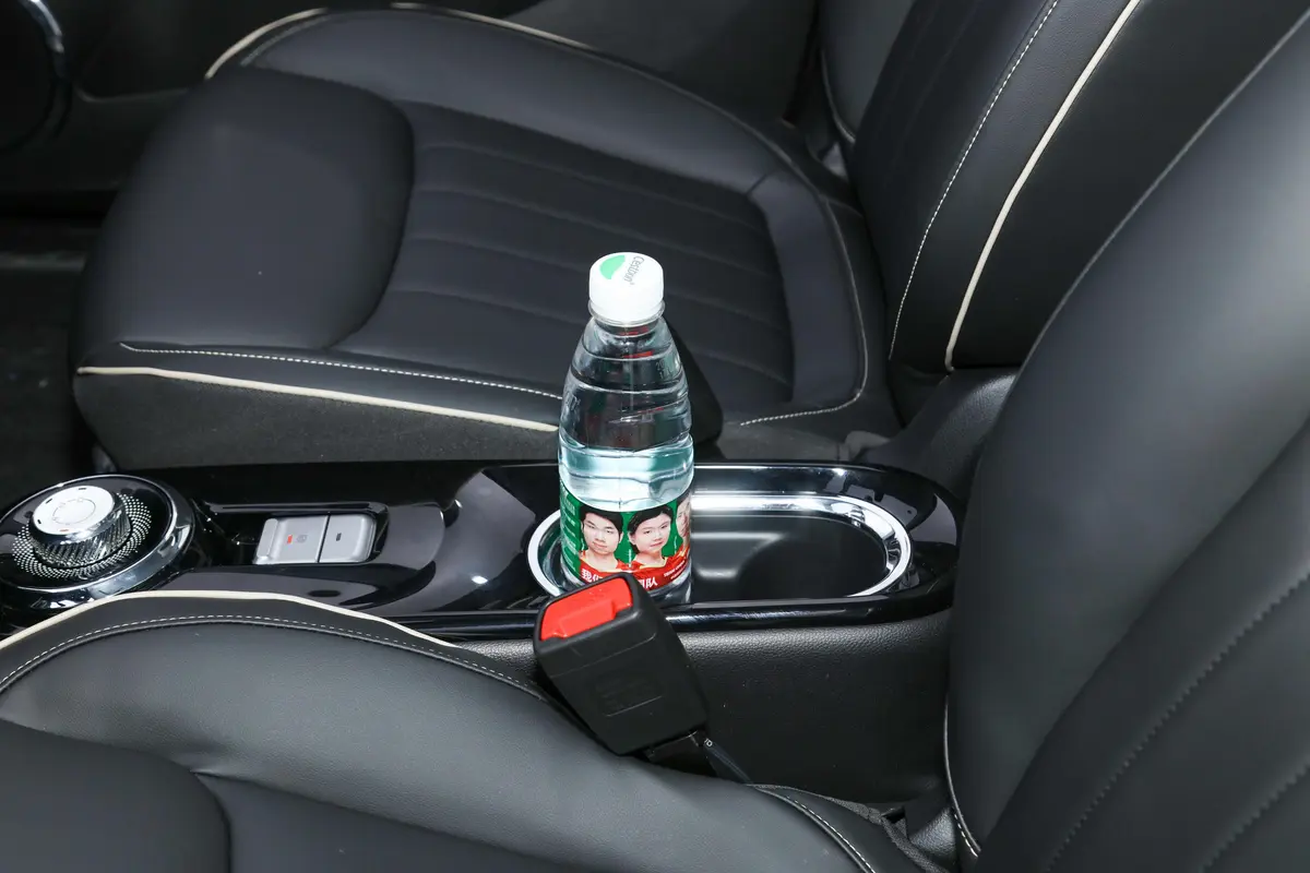 GM's Wuling bengo EV 2023 203km  GM's Wuling bengo EV 2023 203km  wuling bengo ev,wuling ev,electric car