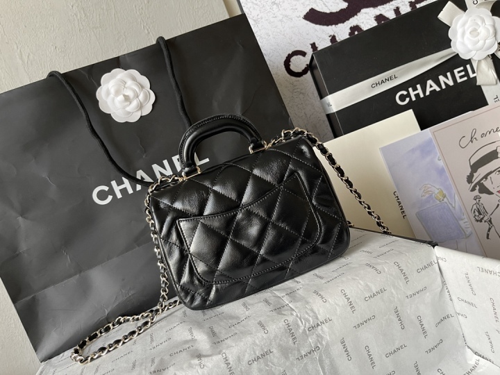 バッグ Chanel CHANEL AS4543 24C bags