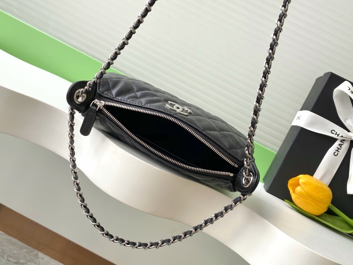 Chanel AP4855 25B star hobo bags
