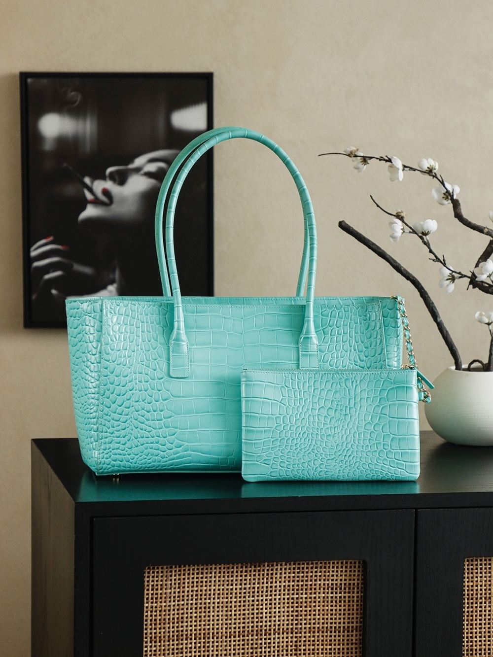 Chanel 26SS runway crocodile print ovesize tote bags