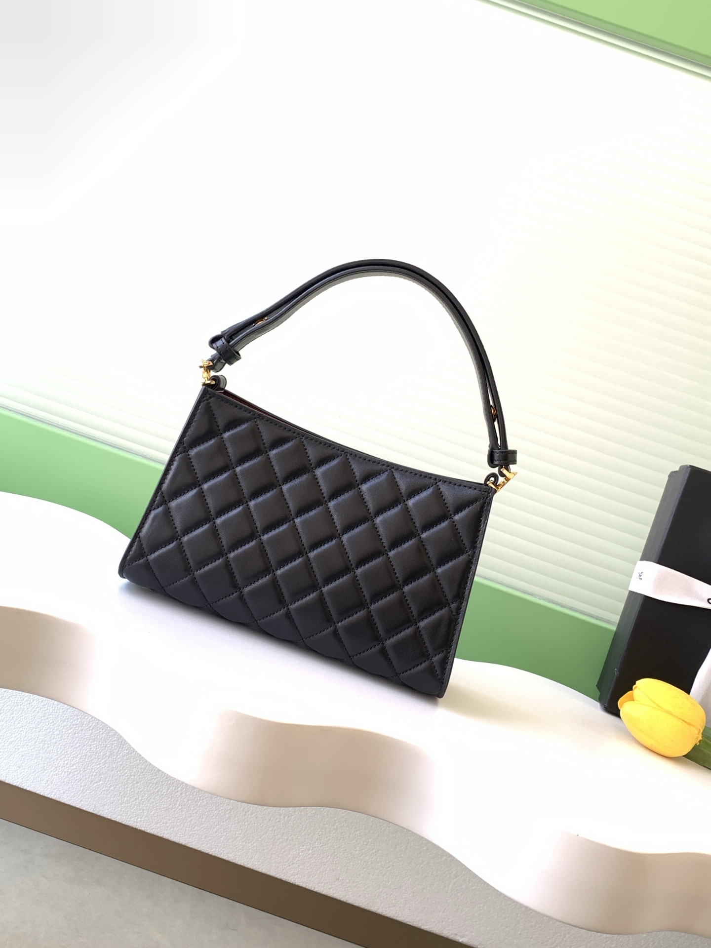 CHANELノベルティーバック Chanel AS6045 26X hobo tote bags