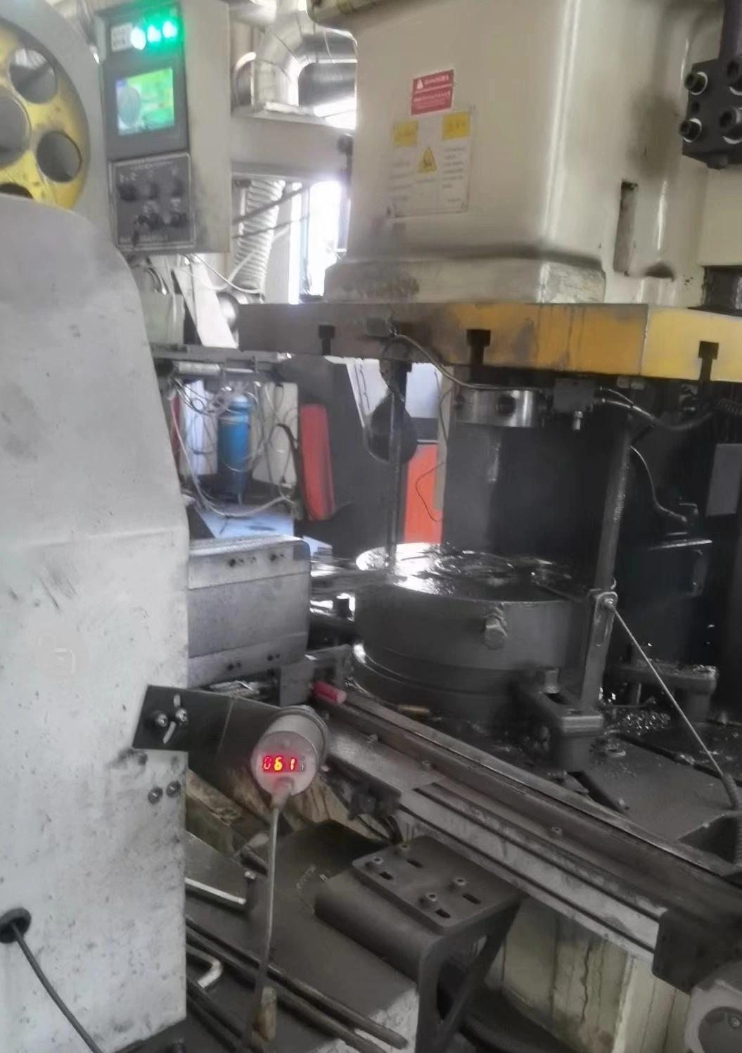 110 Tons Automatic Hot Forging Machine for Brass Valve