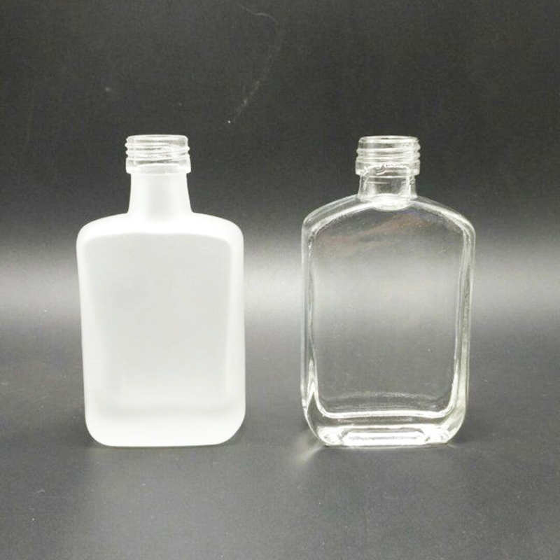 750ml (25.4oz) Flint (Clear) Nordic Spirits Bar Top Glass Bottle