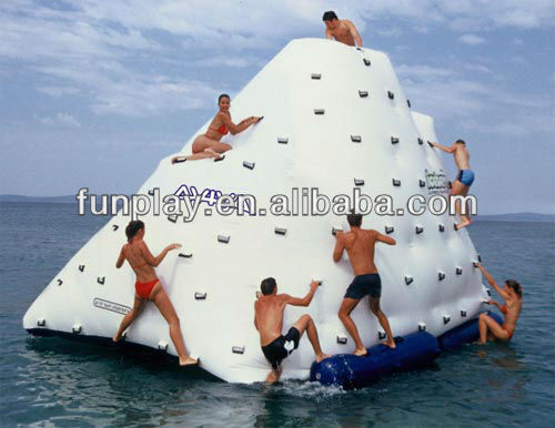 Inflatable water iceberg bracket pool rock climbing inflatable water toy  paradise equipment