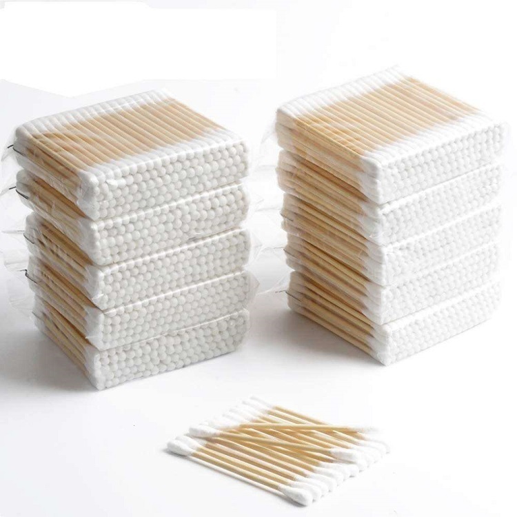 Wooden vs Plastic Cotton Swabs: Which Is Better for the Planet?
