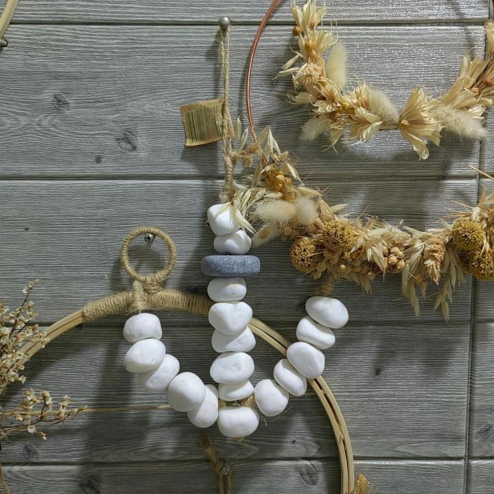 White Ship Anchor Multifunctional Creative Nautical Vintage Style Natural Stone Pebble Handcraft Decorative Wall Hanging Decoration Ideal For Home Decor Wall Art Decor
