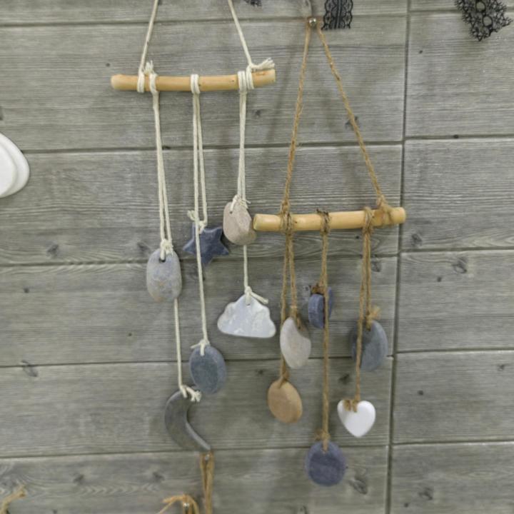 Multifunctional Creative Nautical Vintage Style Natural Stone Pebble Handcraft Decorative Wall Hanging Decoration Ideal For Home Decor Wall Art Decor