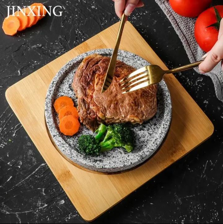 Round Volcanic Lava and Granite Natural Stone High Temper Resistance Steak Grill Stone Plate Rock