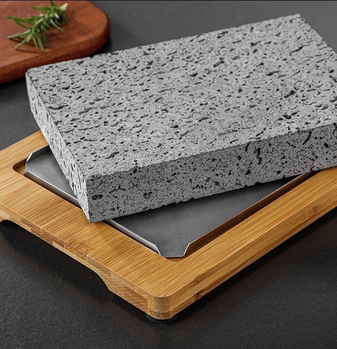Volcanic Lava And Granite Natural Stone High Temper Resistance Steak Grill Stone Plate Rock