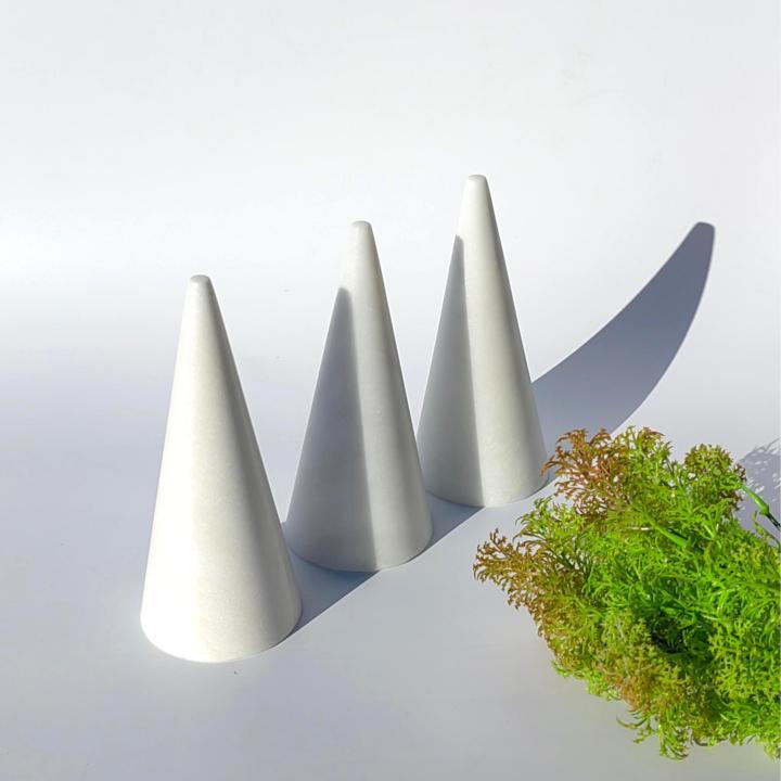  Modern Style Hand Carved Table Shelf Decor White Marble Decorative Objects Ornaments for Living Room,Bedroom,Office Desktop,Cabinets