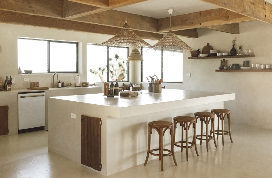 The Zen-style homestay in the Saudi desert: A habitat woven from micro-cement in the sandy sea.