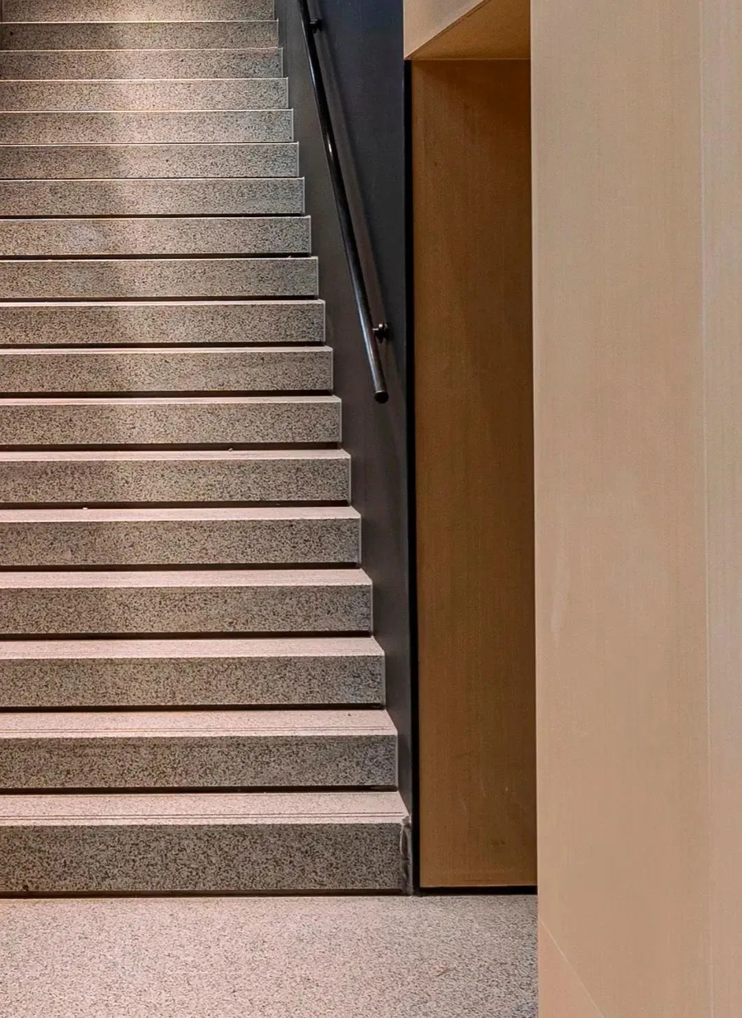 FUFINI Microcement Case Study | Beijing Aerospace Park Headquarters | Decorative Art Cement for Renovations and Revitalization 