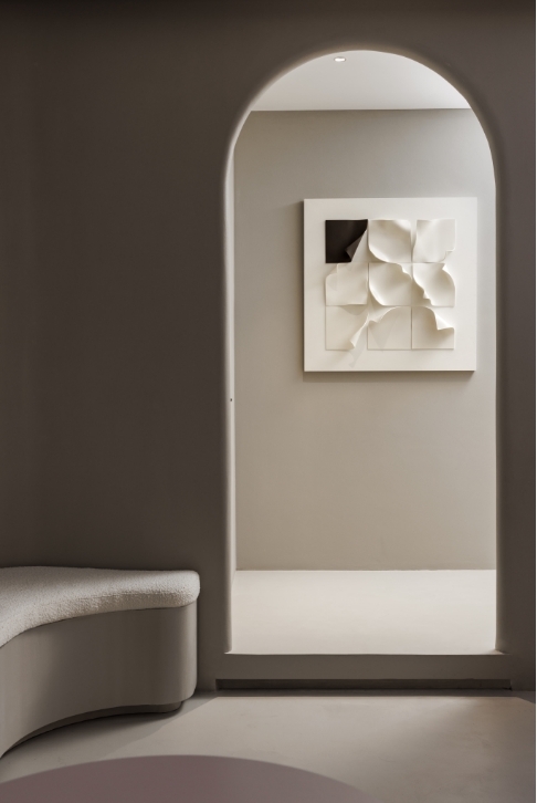 FUFINI Micro - Cement Case: Simplicity and Elegance of CHLITINA Beauty Salon Micro-cement cases, hotel renovation cases, actual scenes of FUFINI projects, commercial space design, renderings of micro-cement