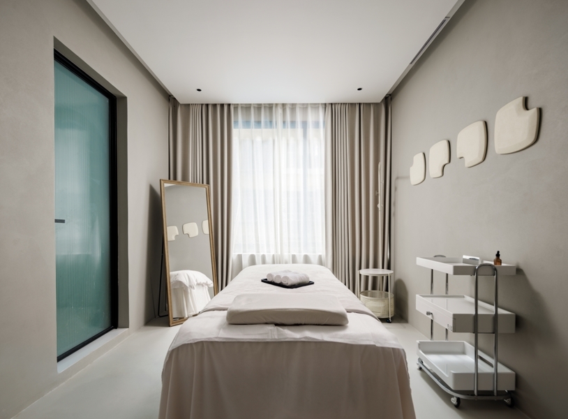 FUFINI Micro - Cement Case: Simplicity and Elegance of CHLITINA Beauty Salon Micro-cement cases, hotel renovation cases, actual scenes of FUFINI projects, commercial space design, renderings of micro-cement