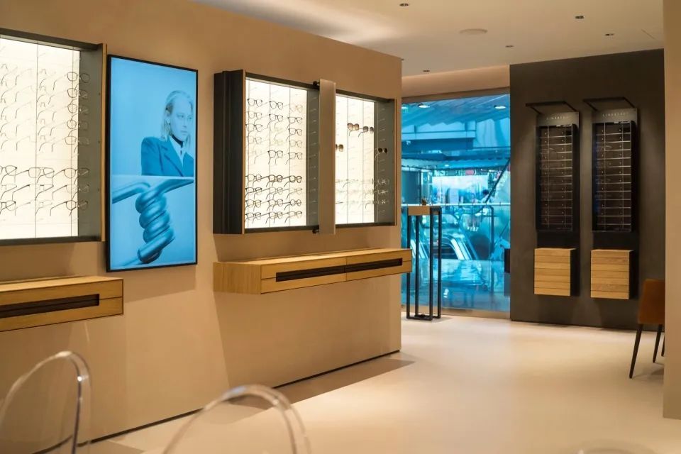 FUFINI Micro - Cement Case | AB Premium Optics Eyewear Store in Beijing Micro-cement cases, hotel renovation cases, actual scenes of FUFINI projects, commercial space design, renderings of micro-cement