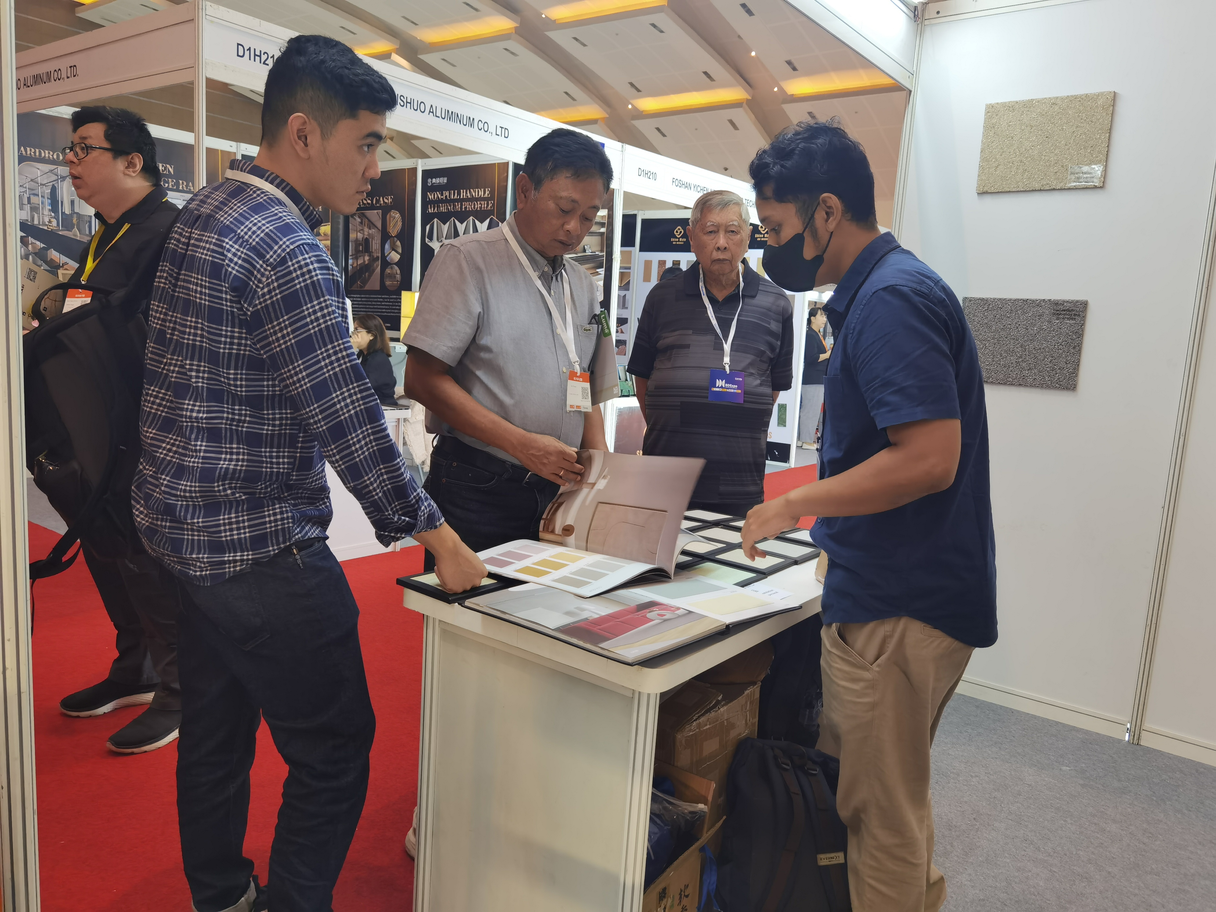 FUFINI has been granted another invention patent! This breakthrough in core technology leads the high-end floor coating industry into a new international territory. 