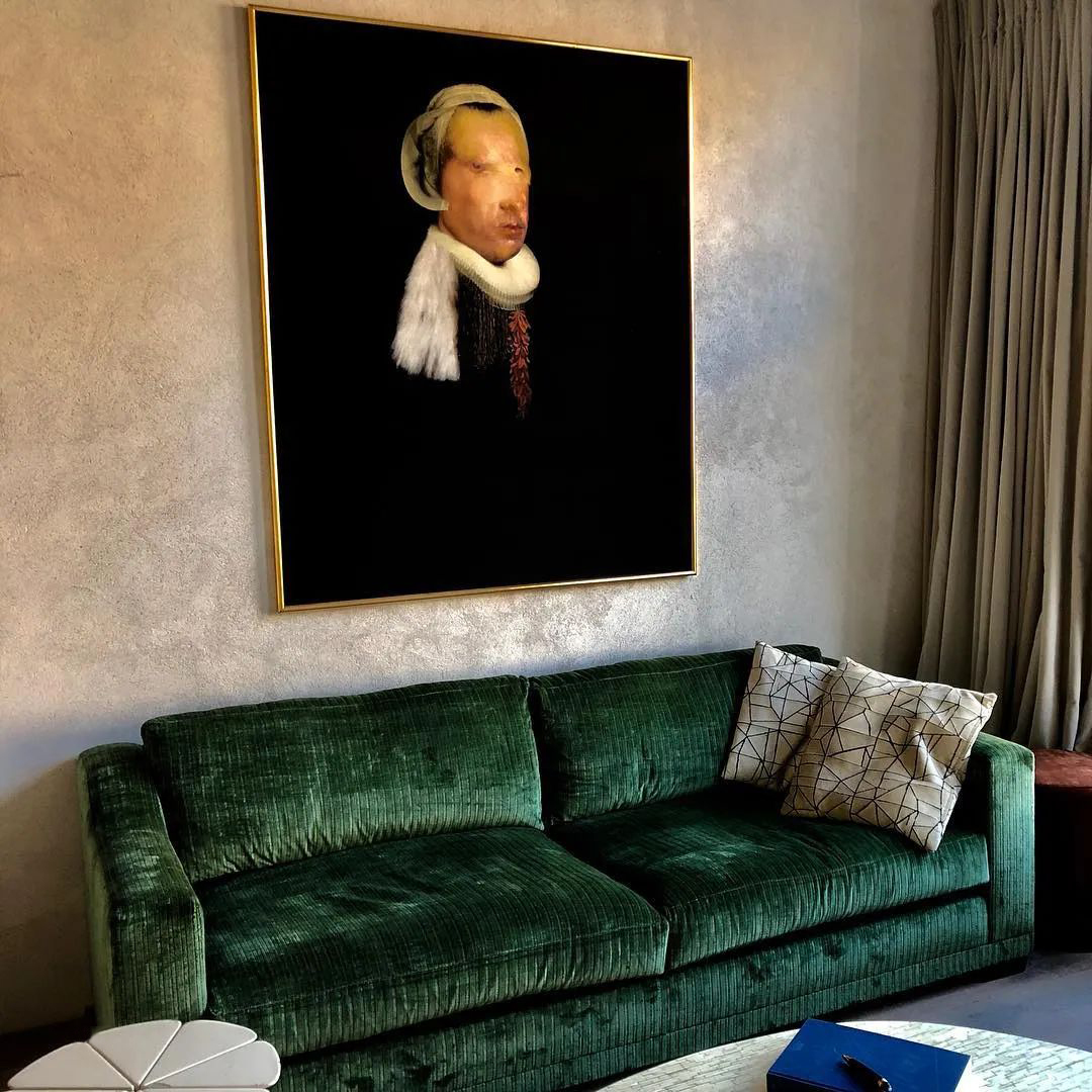 Micro-cement application cases in European villas: Nordic style meets Wabi-Sabi, elegance blossoms in the simplicity and coldness. 