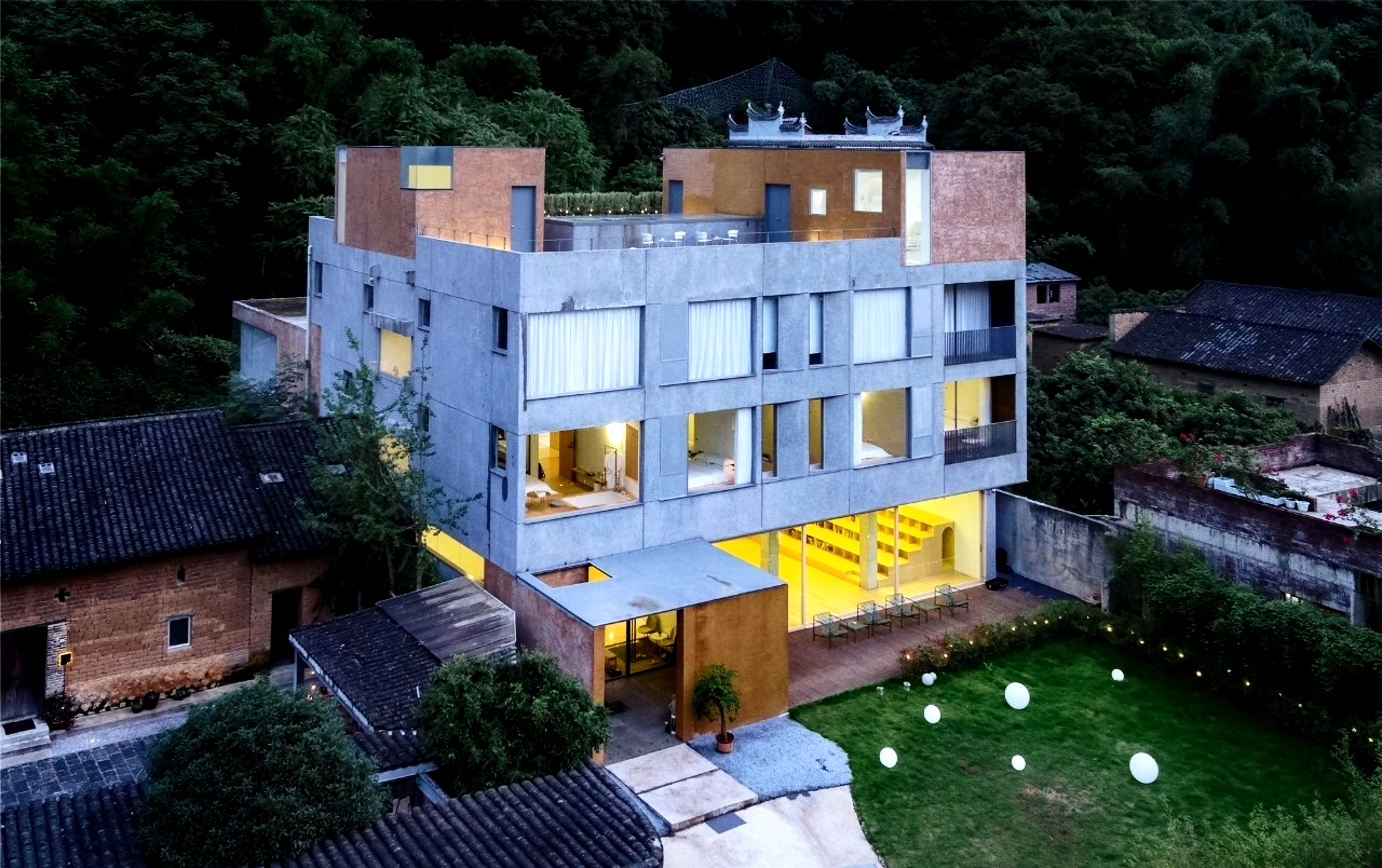 Guilin Building Block Homestay