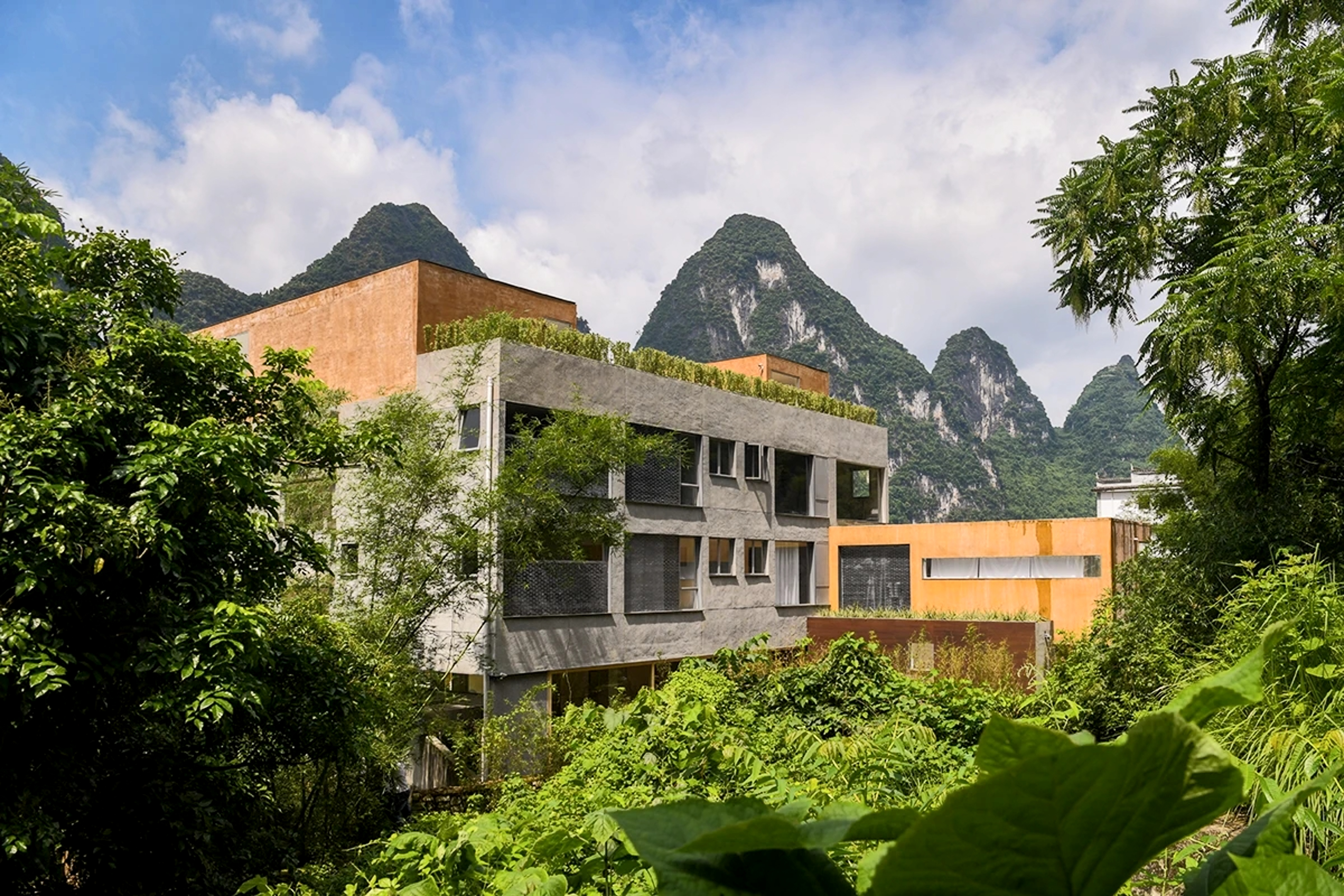 Guilin Building Block Homestay