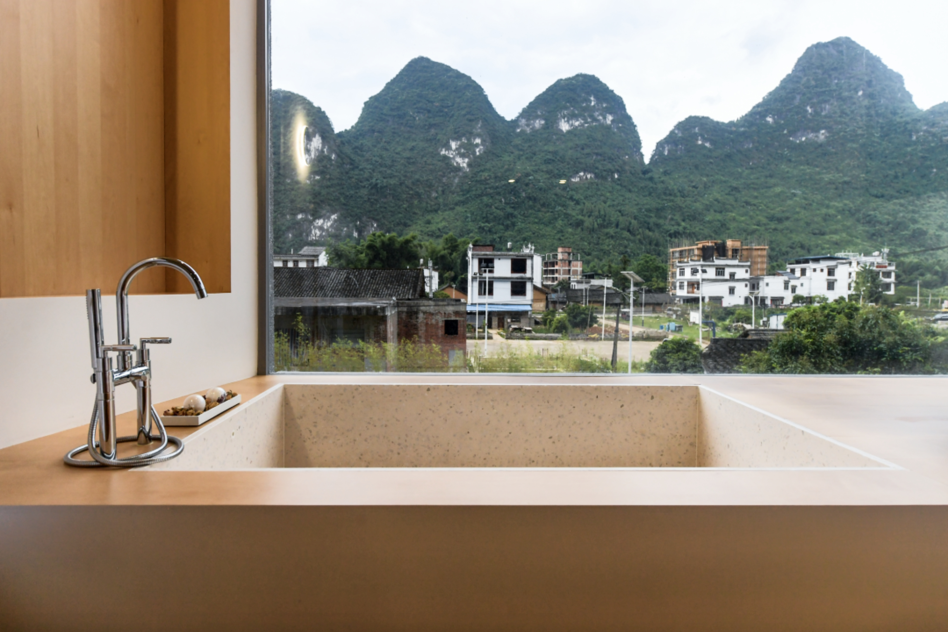 Guilin Building Block Homestay