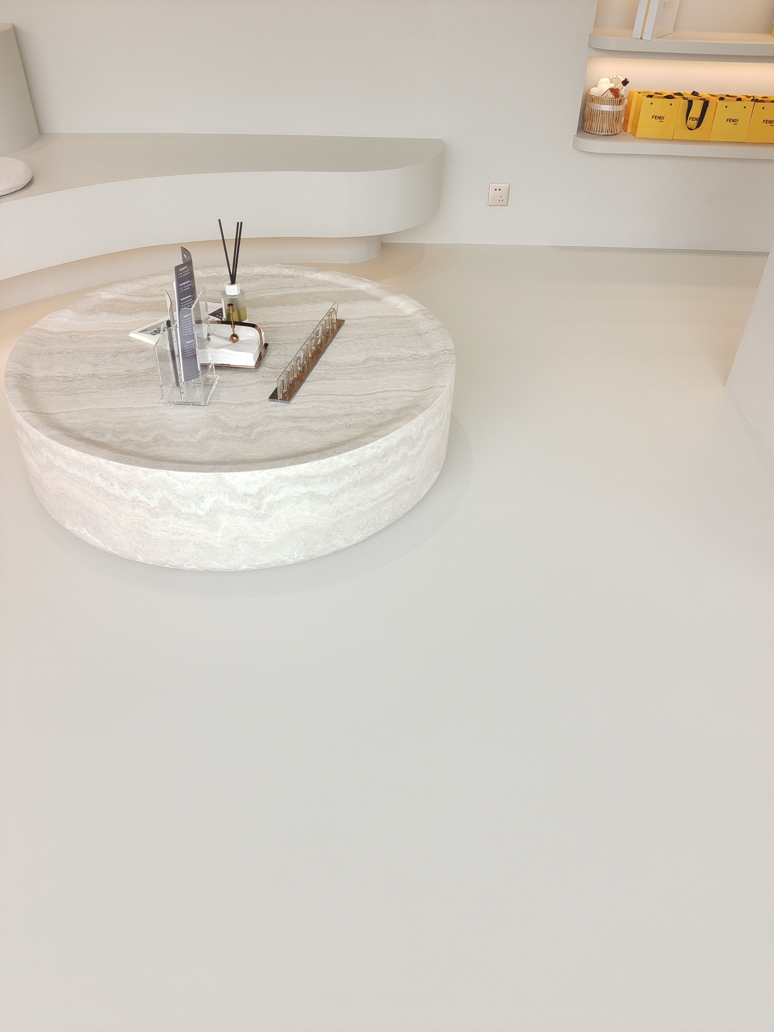 Ceramic integrated coating Ceramic integrated coating: hard - wear, water/anti - foul wall paint Ceramic Coating Brands,Integrated Wall Paint,FUFINI Ceramic Coating,Waterproof Coating Manufacturers,Architectural Coatings