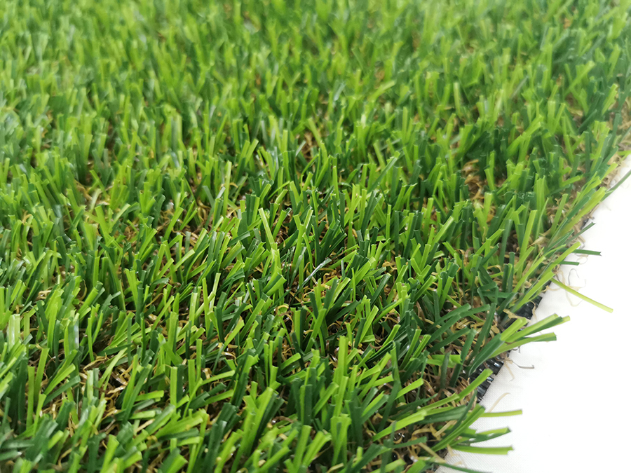 Artificial Grass Landscaping Do's and Don'ts