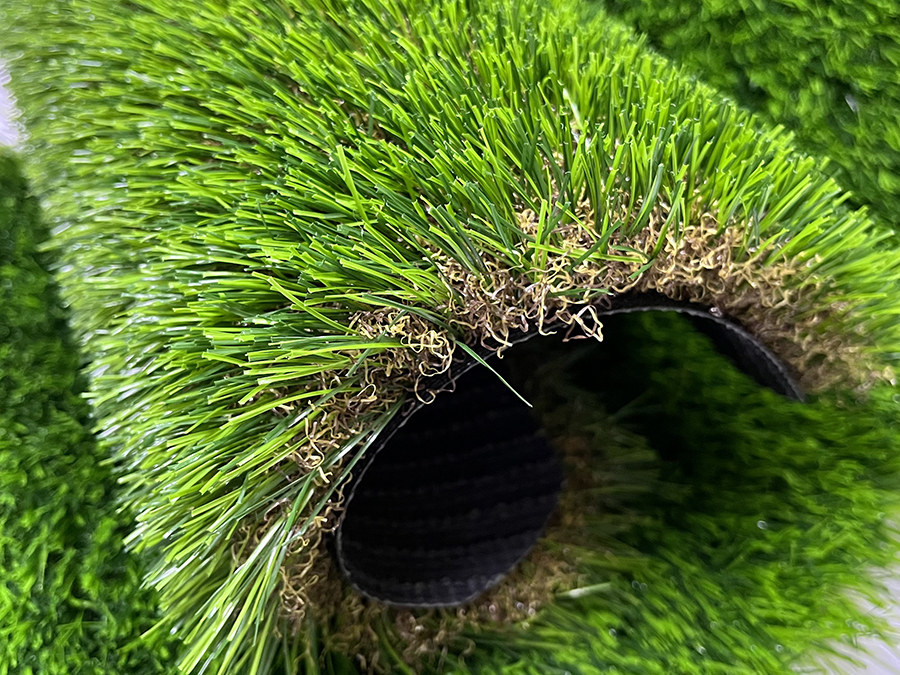 Is an Artificial Lawn Roll Good For the Environment?
