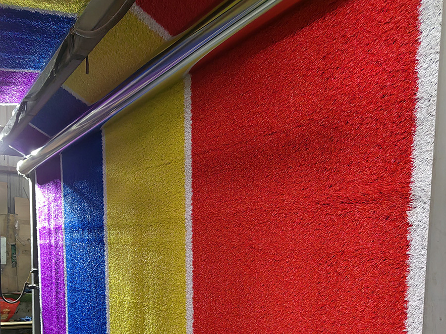 Rainbow artificial turf - creating a colourful life