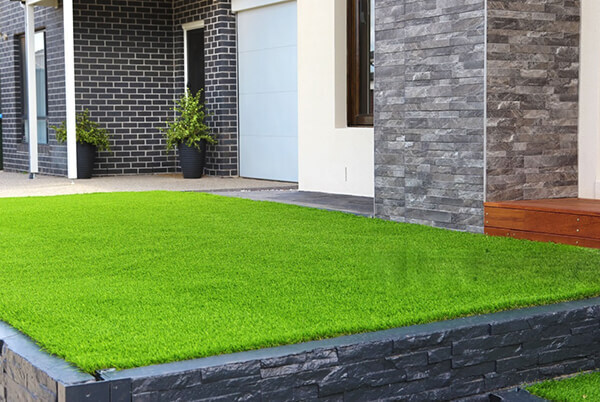 Complete Guide to Installing and Maintaining Artificial Turf in Winter: Create a Beautiful and Durable Landscape for Your Garden Yard