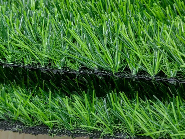 Best Fake Turf Carpet Options | Cost & Performance Guide