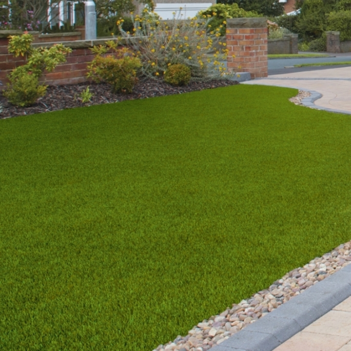 application of synthetic grass