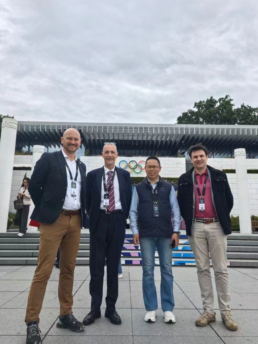 Lingdian Times Sports General Manager Visited Olympic Head Office