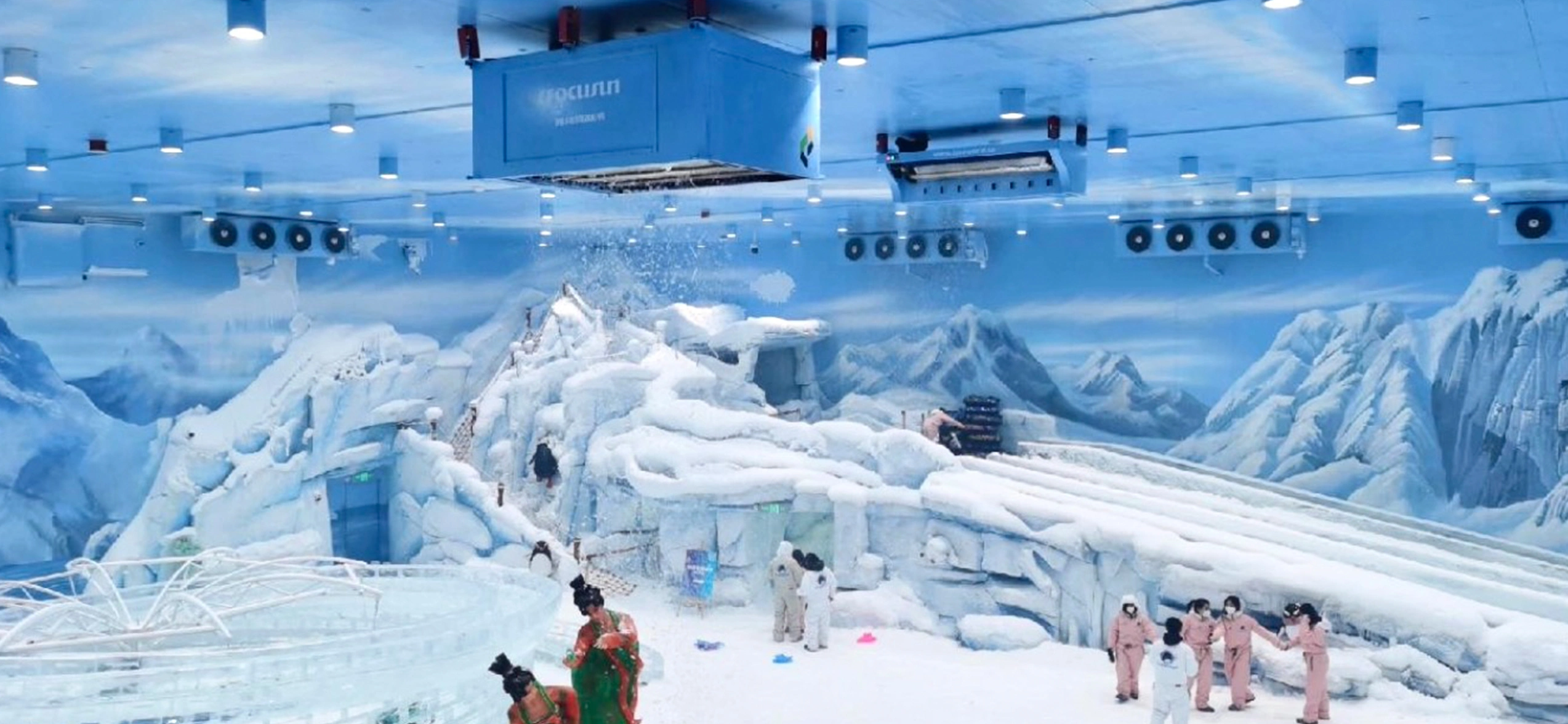 Artificial Snow-Maker