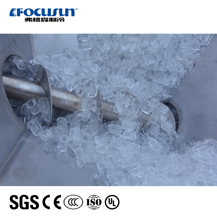 Focusun semi- automatic design ice package machine foot pedal Focusun semi- automatic design ice package machine foot pedal Ice bagging machine,Ice pack machine,Ice packaging machinery,Ice package production,Ice packaging process,Ice filling and sealing,Ice packaging equipment,Ice Packing machine,Ice bagging solutions,Ice packaging automation,Ice pack production machine