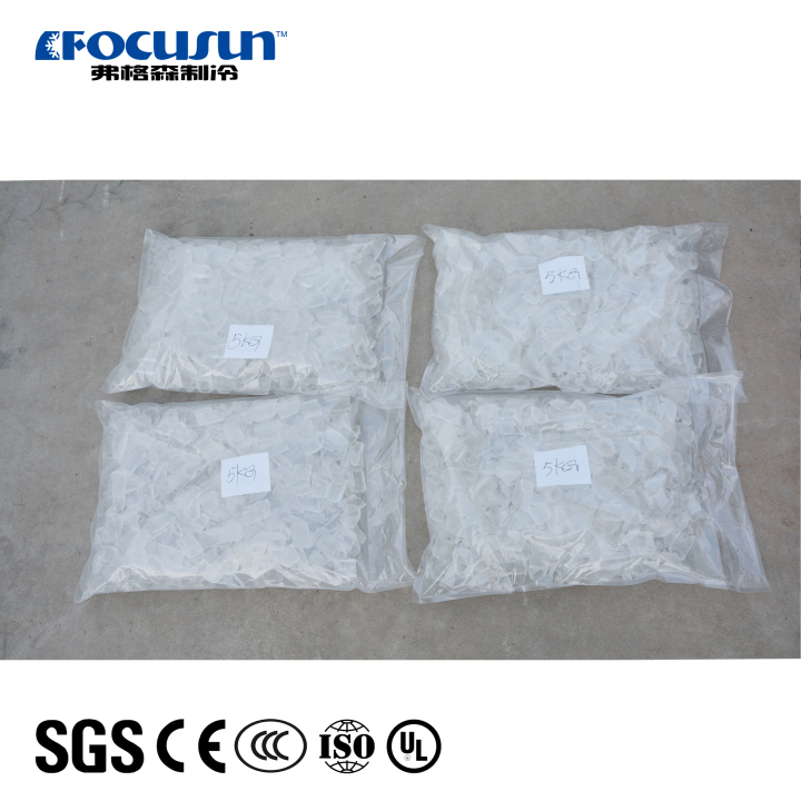 Focusun labor saving semi automatic ice packer  