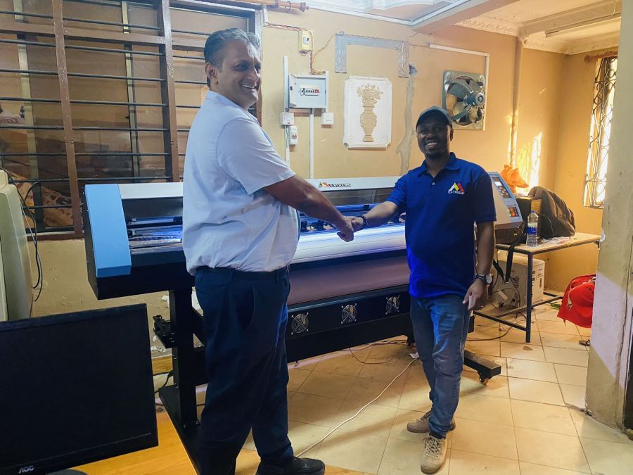 BK1701 LARGE FORMAT PRINTER