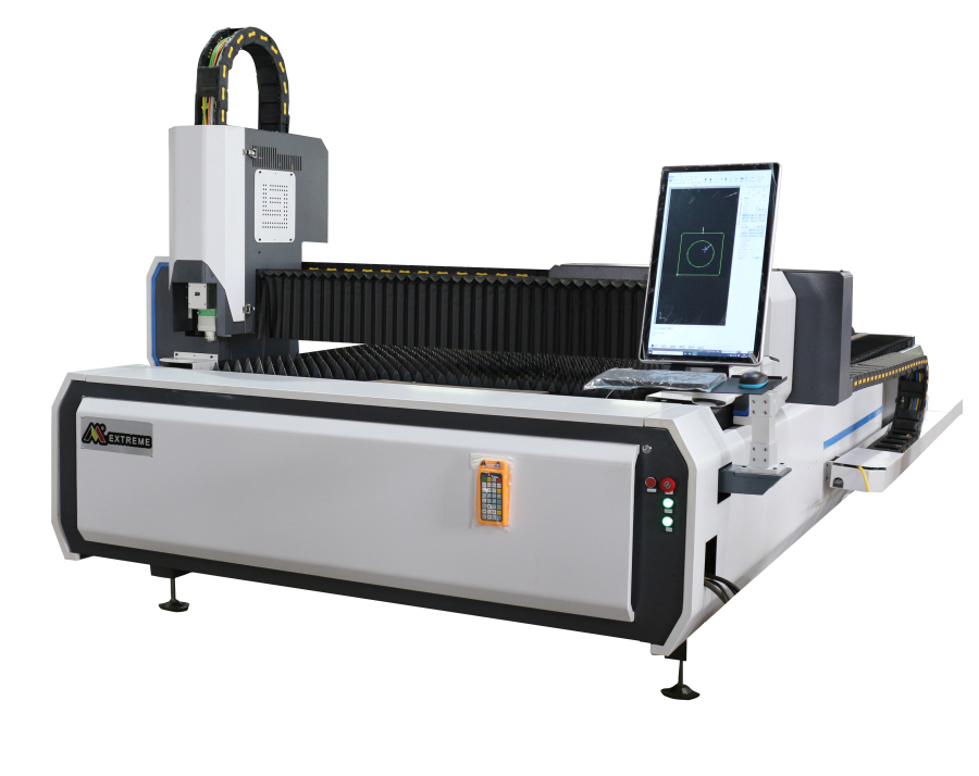 Historic moment for Uganda branch: 3015 fiber cutting machine successfully installed for the first time！！！