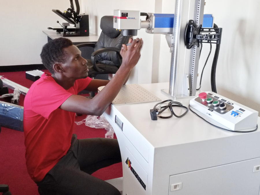 🌹Extreme Fiber marking machie high speed👍