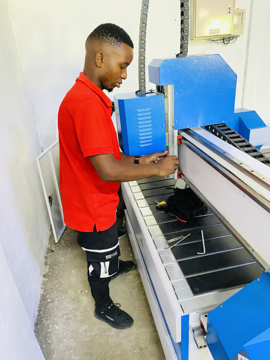 New CNC 1325 Machien Installation