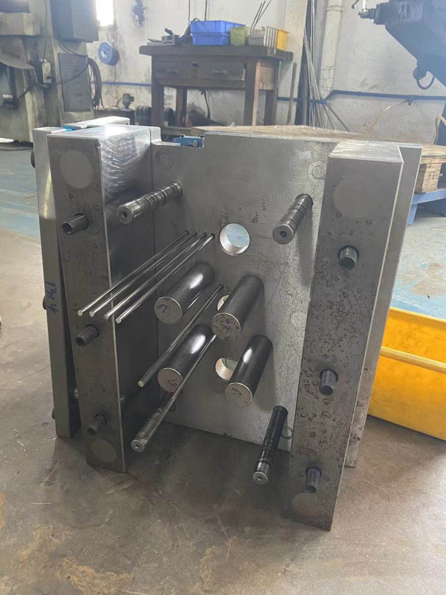 Clear Injection Mold