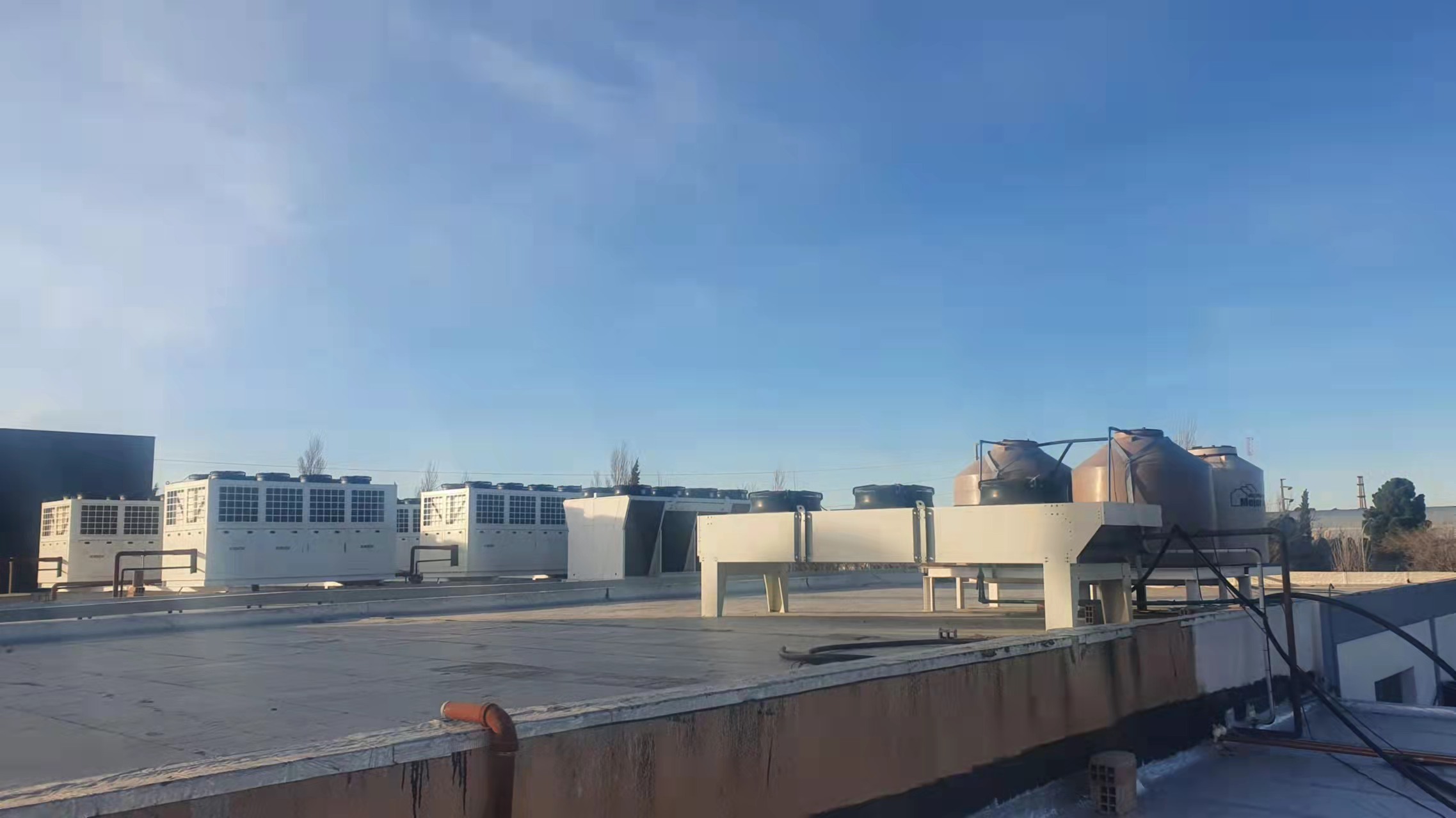 Concrete cooling Project Integrated All-in-one Ice Solution include 50ton Plate ice making plant & 60ton ice storage 