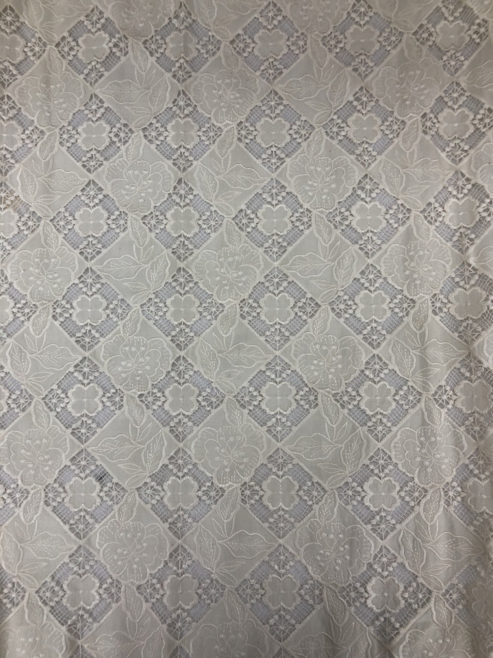   White Diamond and Flowers Pattern Laser Cutting Embroidery  Fabrics HKH8360  embroidery factory,textile factory,laser embroidery fabric