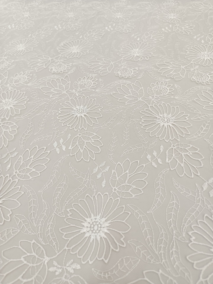 Classic Styles White Flower Pattern Plain Embroidery Fabric for Women Dress  HY4097  Embroidery fabric,wedding dress,textile factory