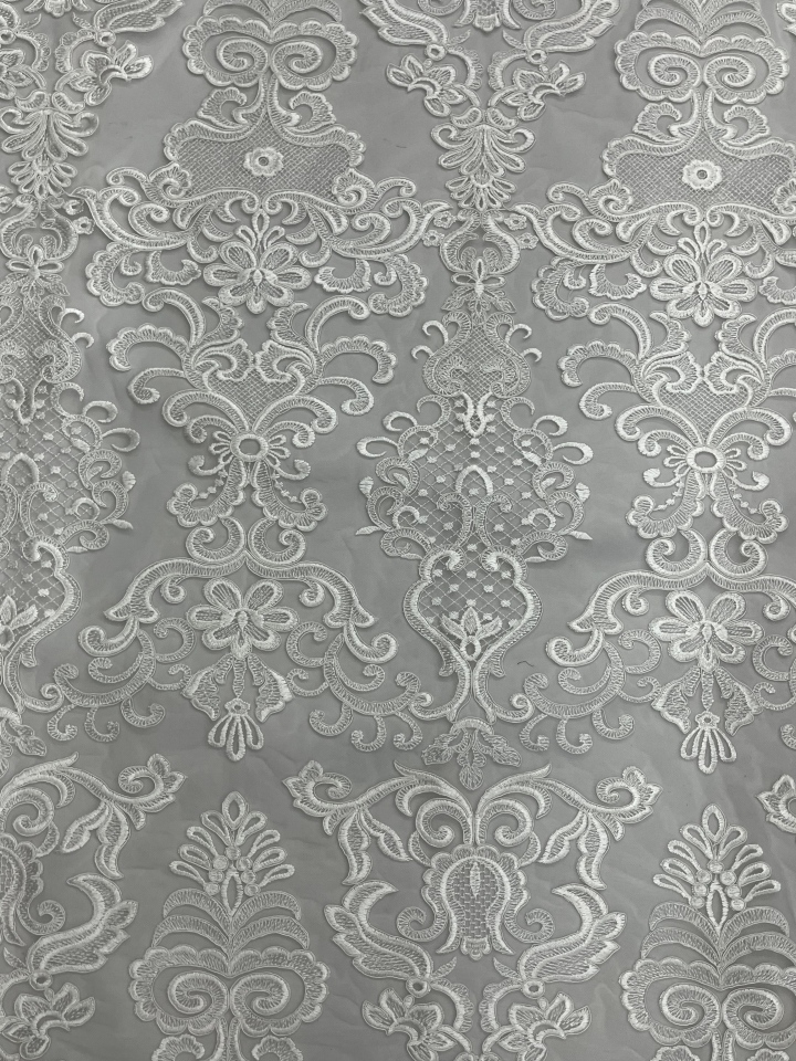 Creative White Flowers Pattern with cord Plain Embroidery HKP10018-R401  