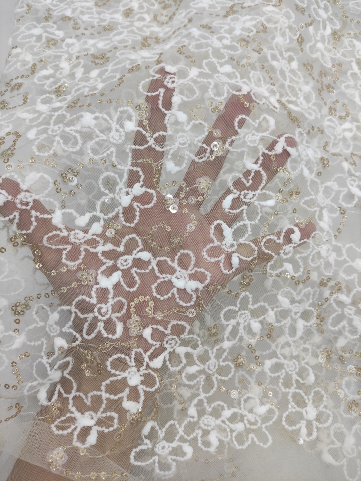 Beautiful Embroidery With White Flower Pattern And Sequins Embroidery Fabric HKZ9902  sequins embroidery factory