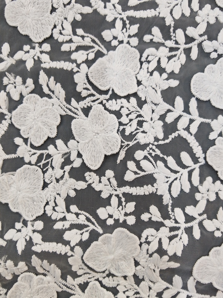 Elegant White Flower Pattern With Plain Embroidery HKP10274  sequins embroidery factory