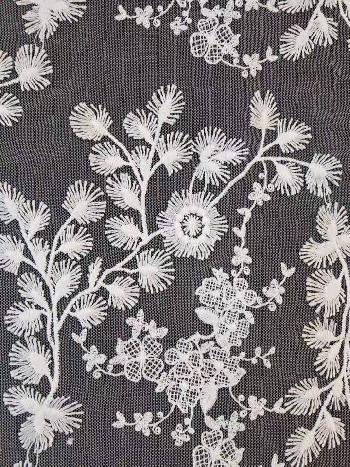 Elegant White Flower Pattern With Plain Embroidery HKP10275  sequins embroidery factory