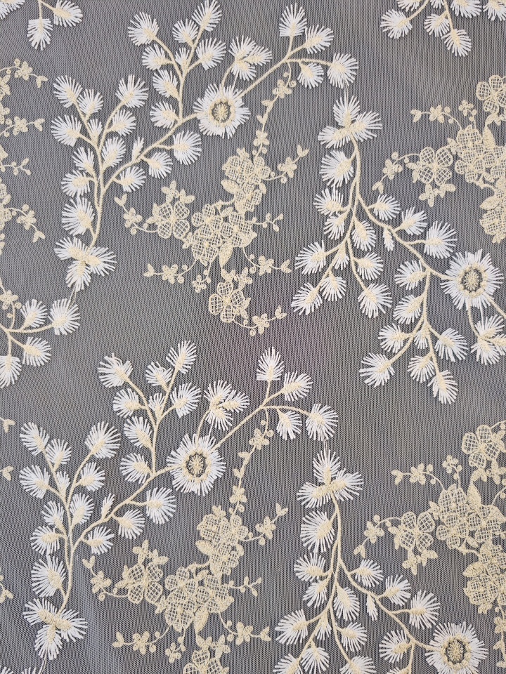 Elegant White And Beige Flower Pattern With Plain Embroidery HKP10275  sequins embroidery factory