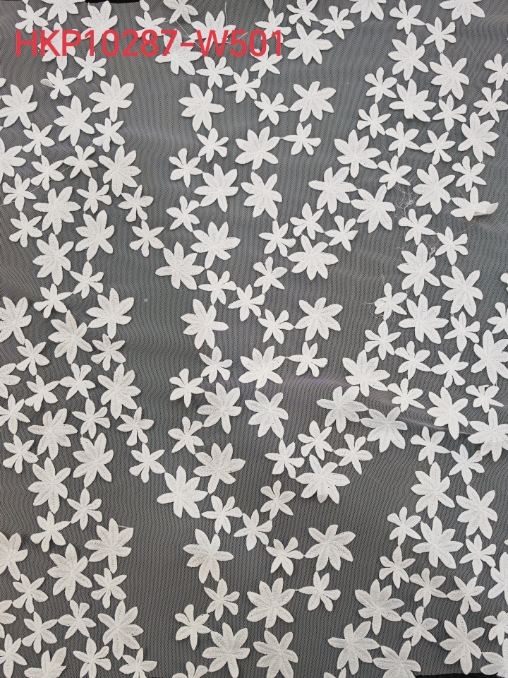 Small and Exquisite White Flower Pattern With Plain Embroidery HKP10287  sequins embroidery factory