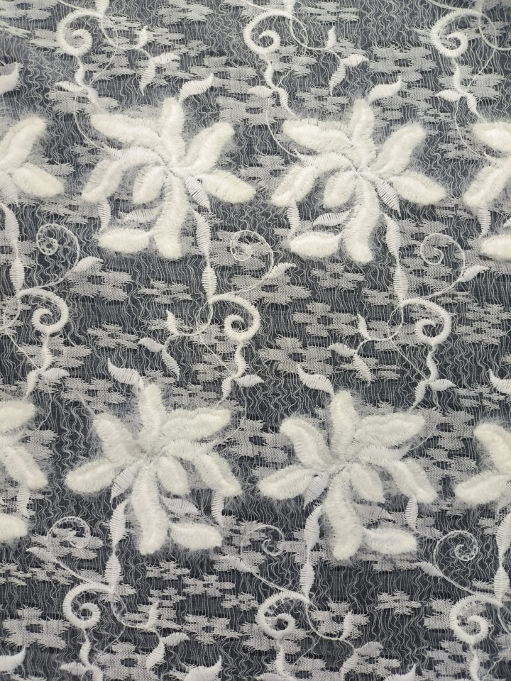 Elegant White Leaf Feather Yarn With Lace Embroidery HKP10213  sequins embroidery factory